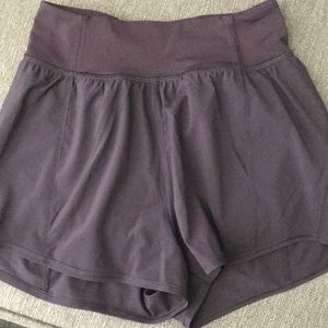 Lululemon navy short